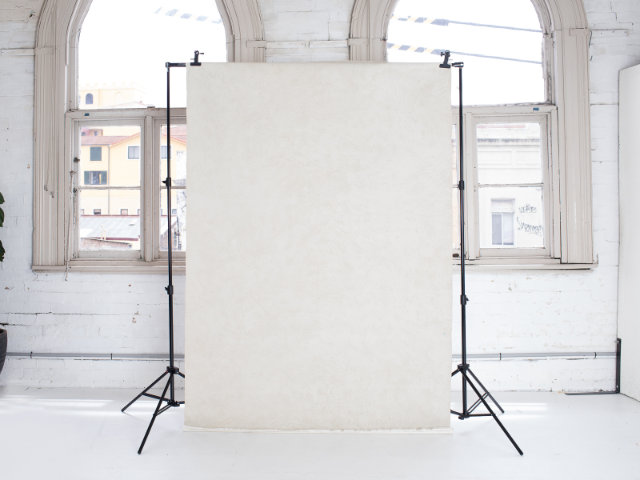 Small Canvas Backdrop Package contents
